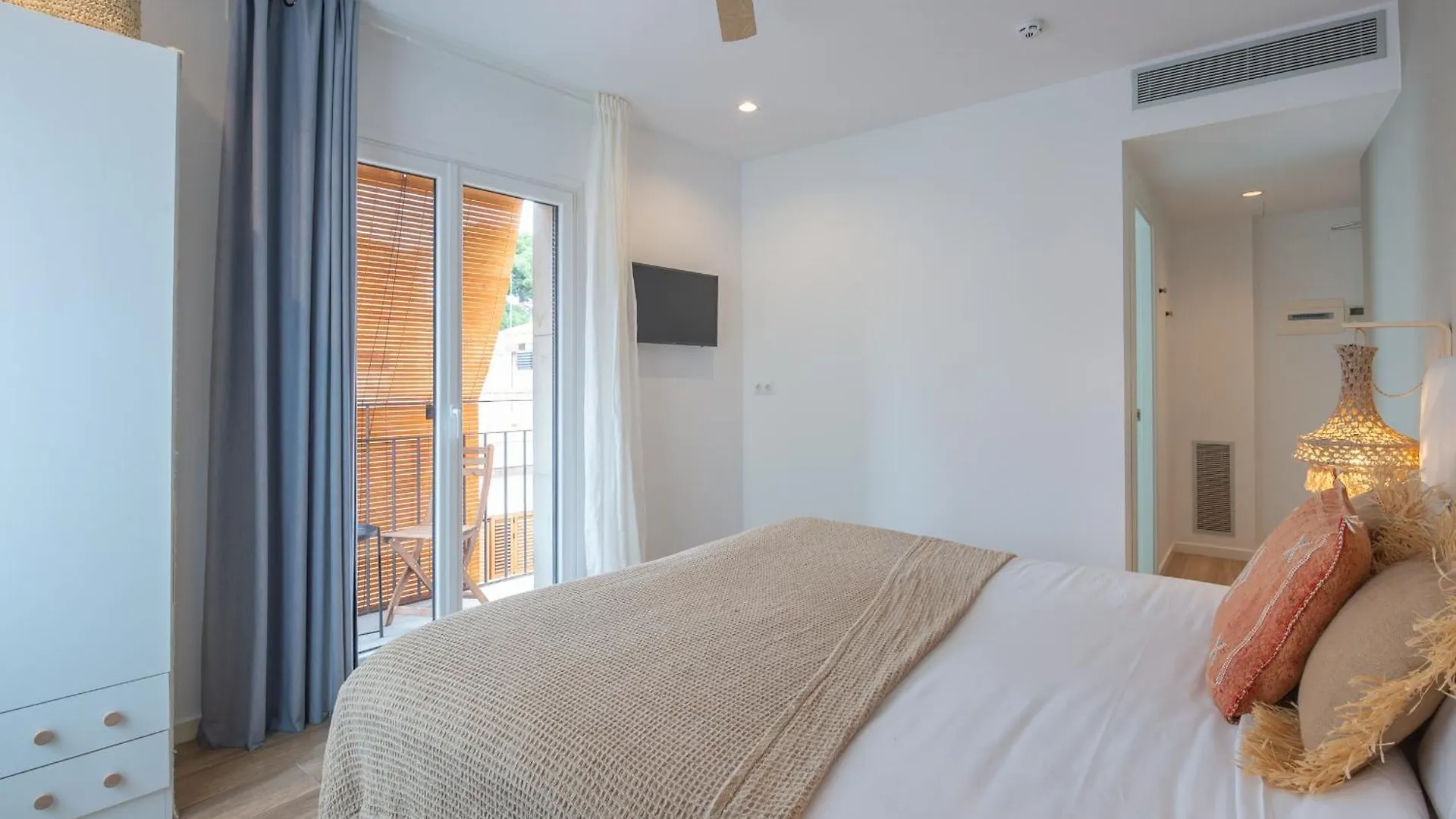 Hostal Boutique Es Portalet Sant Feliu de Guixols Spain