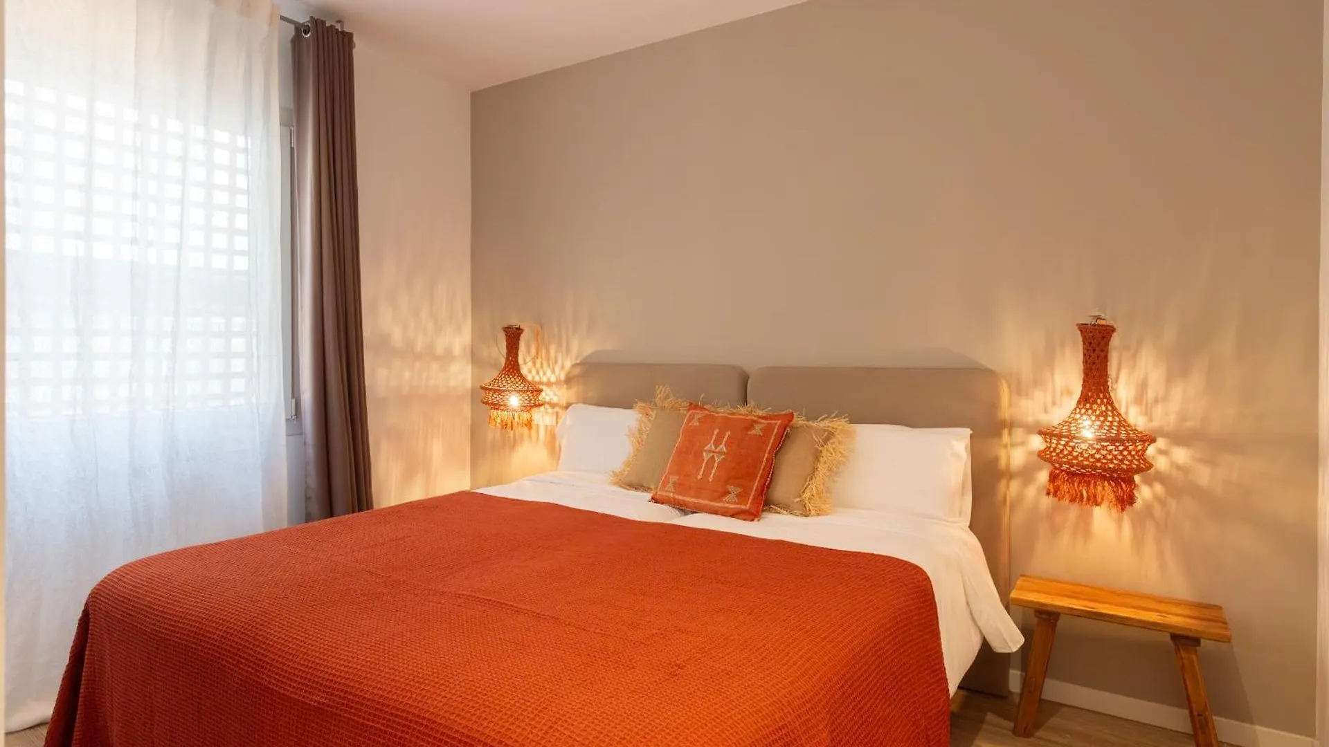 Hostal Boutique Es Portalet 산펠리우데기솔스 4*,  스페인